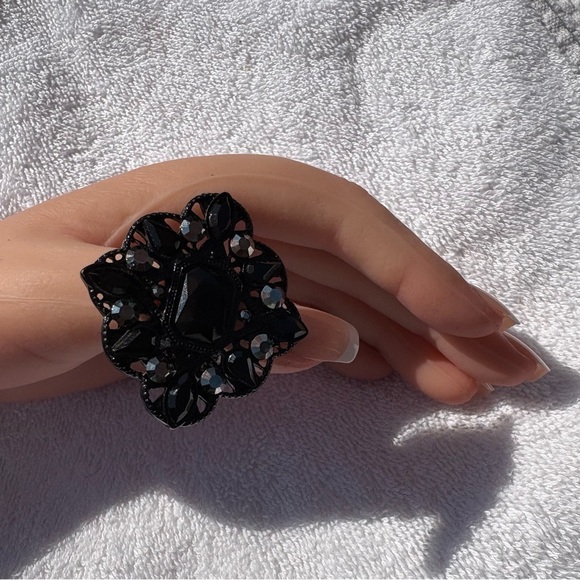Gothic Black Ornate Rhinestone Statement Ring - Stretchy & Adjustable - Picture 9 of 14